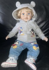 Inch porcelain doll - 22,