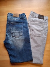 2 Herrenhosen Regular Fit, Gr. 25 und 52, 1 x grau 1 x blau Jeans