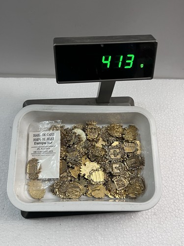 Lot 413 grams 24k gold - grams,