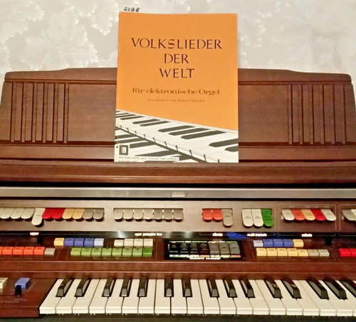 Volkslieder der welt - "volkslieder, welt"