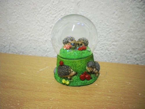 Schneekugel igel klein - schneekugel, "igel",