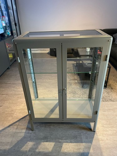 Ikea fabrikör glasvitrine - ikea,