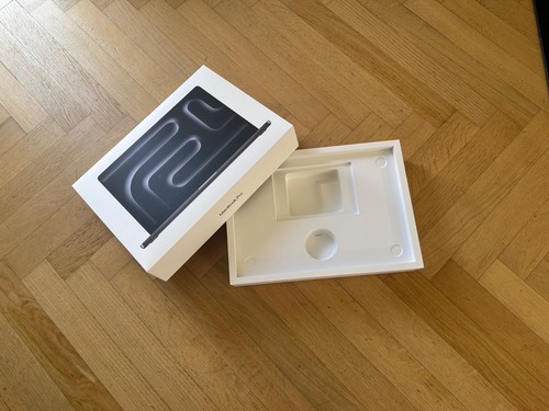 Leere apple mac - mac-book, pro