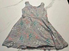 Graues "Schmetterlinge"