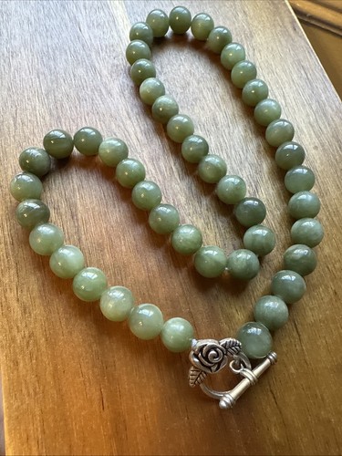 Natürliche nephrit jade - nephrit,