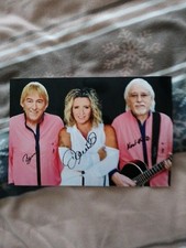 DIE AMIGOS & DANIELA ALFINITO