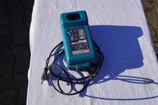 Makita DC 1414T Ladegerät