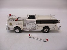 x-93931	Praline 1:87 US American La france Feuerwehr Fire Dept.