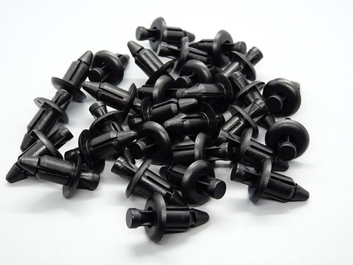 Fastening clips rivets - x,