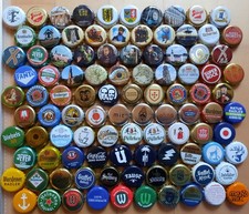 100 Kronkorken-8 u.a. Karamalz