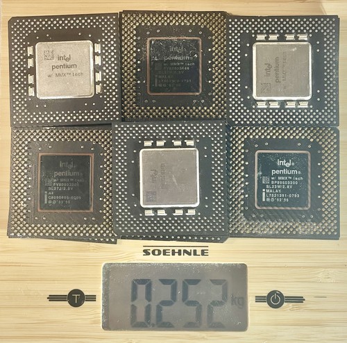 Gold cpu intel pentium mmx - gold,
