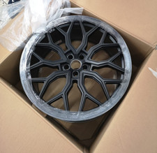 Vossen HF2 in 10,5 x 22" Felgen