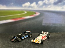 2x Maisto Formel 1 Rennwagen