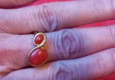 Ring Gold 375 mit Koralle ca.19mm sehr guter Zustand