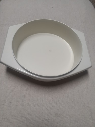 Tupperware tortilla and - tupperware, and/or