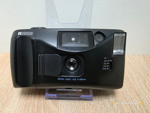 Ricoh kamera objektiv - /,