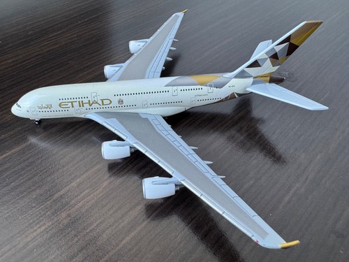 Herpa 500 etihad airways - 1:500,
