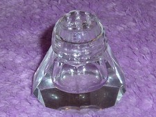 kl. süßer eleganter Salzstreuer in Kristall-Form 50er/60er Glas