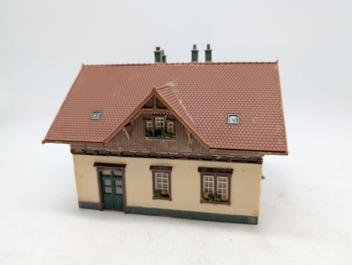 Spur wohnhaus - spur, h0