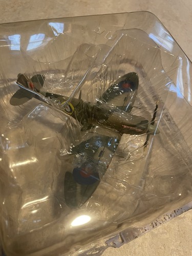Supermarine spitfire diecast - supermarine,