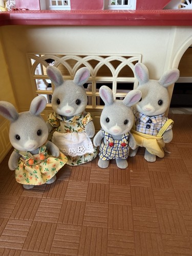 Sylvanian families - sylvanian,