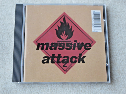 Massive attack blue - massive,