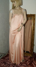 Excellentes langes NYLON SATIN Negligee Nachtkleid SCHIESSER lachs Spitze  42