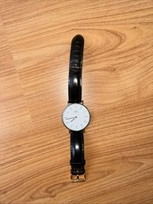 Daniel Wellington Armbanduhr Schwarz Silber