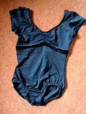 Chicer Turn- u. Tanzanzug Gr.122/128 v. MOTION WEAR USA, schwarz m.Samtband