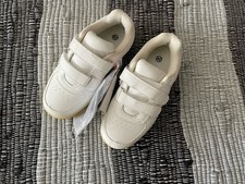 Mädchen Jungen LED Lichter Schuhe Sneaker Blinkende Schuhe Weich Neu