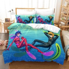 Roter Marienkäfer Superheldin