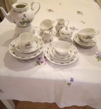 25 tlg.  Kaffee-/Teegeschirr