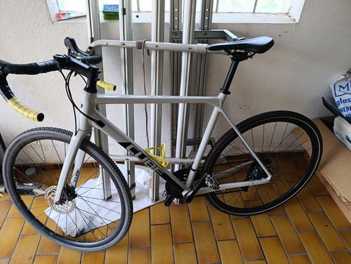 Cube cross race - cube,