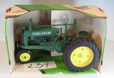 Ertl john deere - model, a