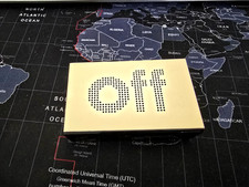 Lexon FLIP Premium-Wecker, Alu-Gehäuse, Touch&Snooze, Gold, neuwertiger Zustand