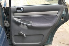 1x Audi A4 B5 Türverkleidung