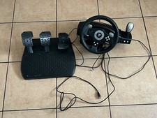 Thrustmaster RGT Force Feedback Clutch Edition für PC Lenkrad + Pedale Getestet