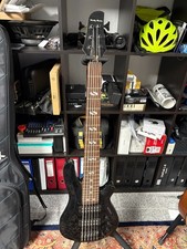 Harley Benton 6-String Bass – gebraucht, guter Zustand, spielbereit