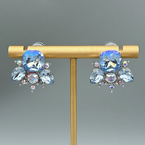 Elegante blumen ohrstecker aus - elegante,