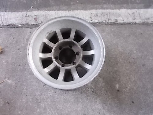 Mitsubishi pajero l040 - mitsubishi,