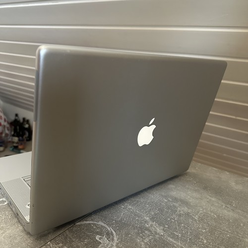 Apple powerbook 1 - 15", 1.5ghz