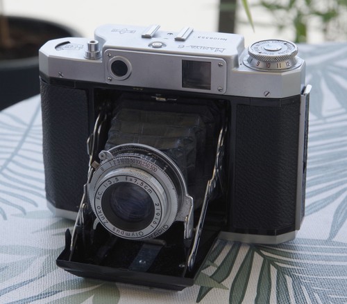 Mamiya six type - six,