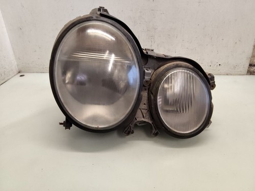 Mercedes benz w210 2001 - mercedes-benz,