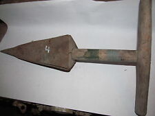 gebrauchtes 3 kant Pflanzeisen aus alten Forstbetrieb Nr.4