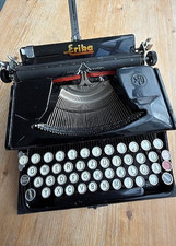 Seidel & Naumann / Schreibmaschine /antik / Erika Tab 5 / Reiseschreibmaschine