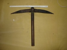 Doppel Spitzhacke kurzer Stiel Bergwerk Bergbau Mine Goldmine alt  Bergmann