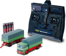 Carson - 1:87 - MB 1620 Plane mit Anhänger - Grün  - 2.4 GHz - 100%RTR