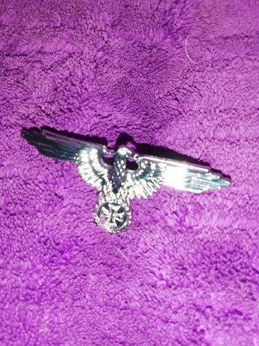 Adler pin mit - ek,, reichsadler