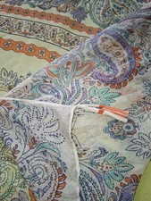 Schöner großer Schal Tuch