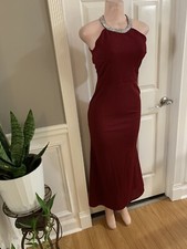 SOLAR: halter Sleeveless